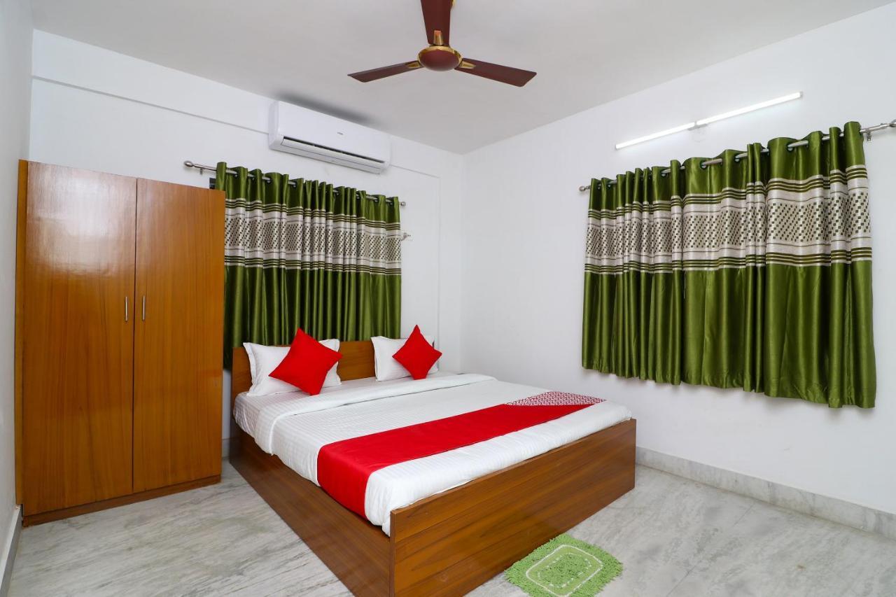 Oyo 30269 Amar Raj Inn Kalkutta Kültér fotó